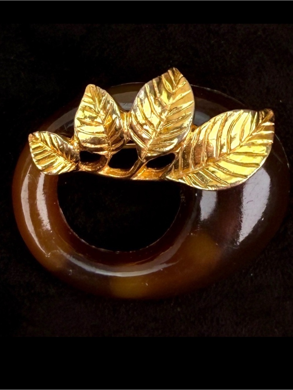 Vintage Anne Klein brown, goldtone, brooch pin